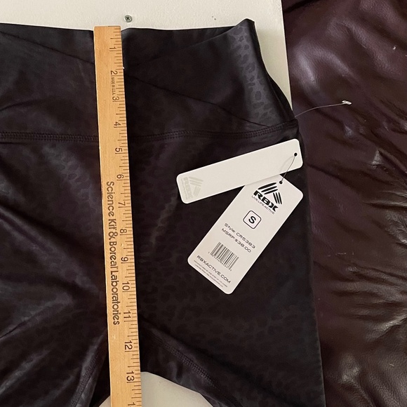 RBX women's bike shorts black leopard  NWT - Picture 9 of 9